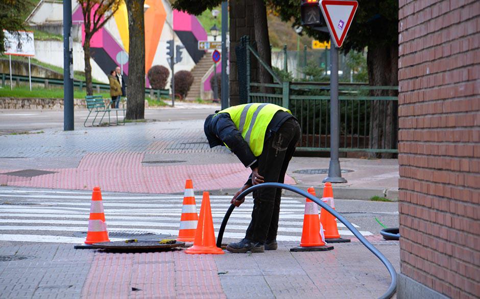 comment déboucher canalisation Arpajon